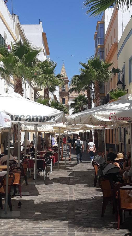 El Rincon Del Tio De La Tiza Apartment Cadiz Luaran gambar